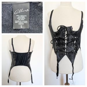 Leather No Cups Lace-up Corset
